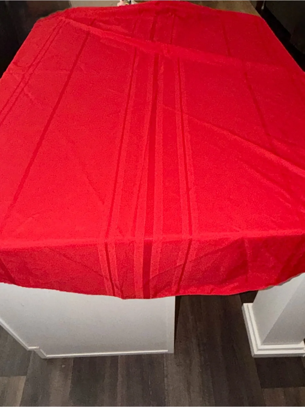 Red Oval Oblong Tablecloth 83x60 Woven Stripe Holiday Christmas Table Cover